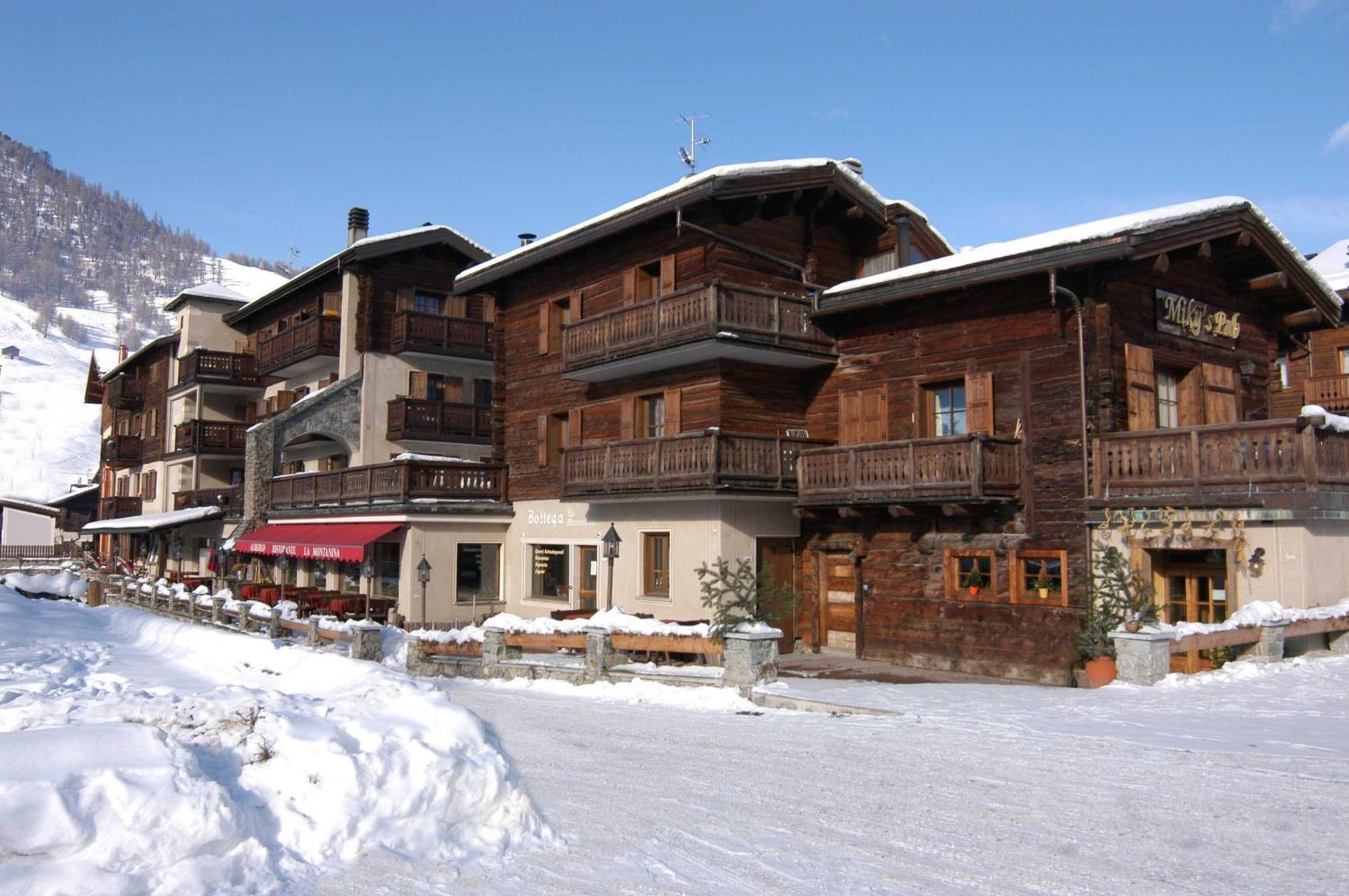 Hotel La Montanina Livigno Bagian luar foto