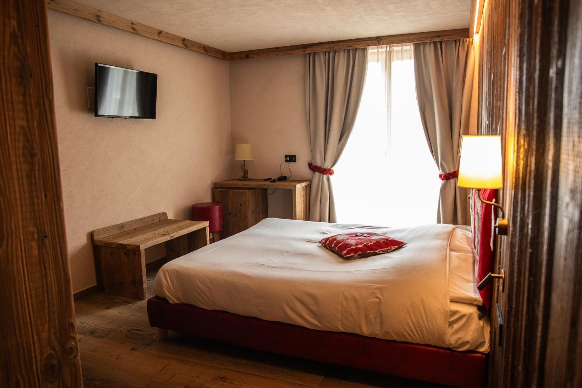 Hotel La Montanina Livigno Bagian luar foto