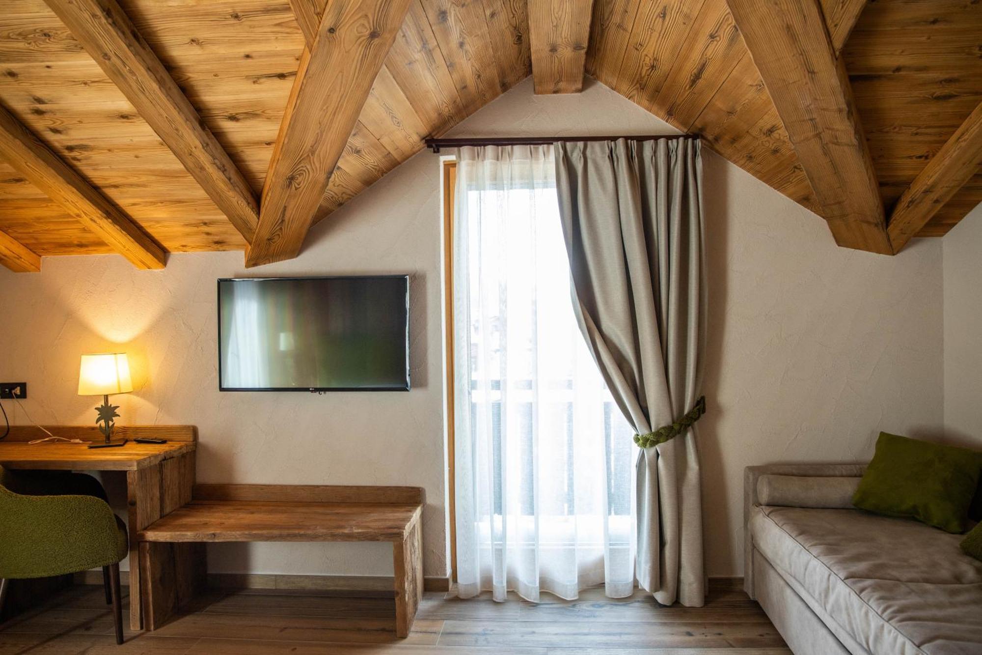 Hotel La Montanina Livigno Bagian luar foto